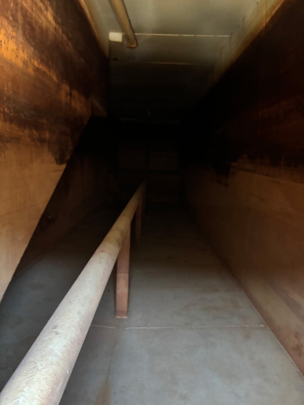Sabre Side Stair Frac Tank (620)