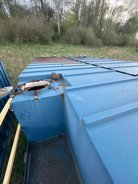 Sabre Side Stair Frac Tank (590)