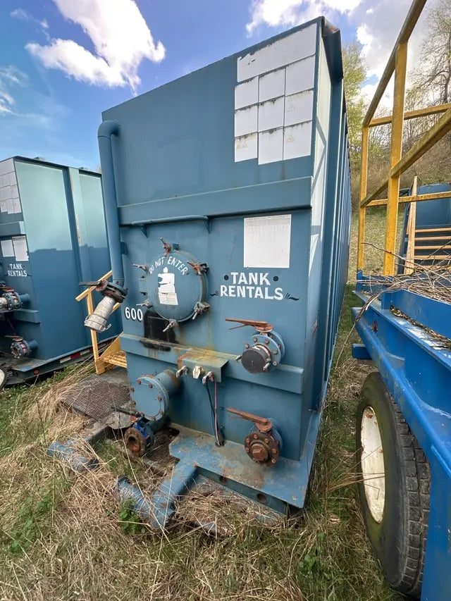 Sabre Side Stair Frac Tank (600)