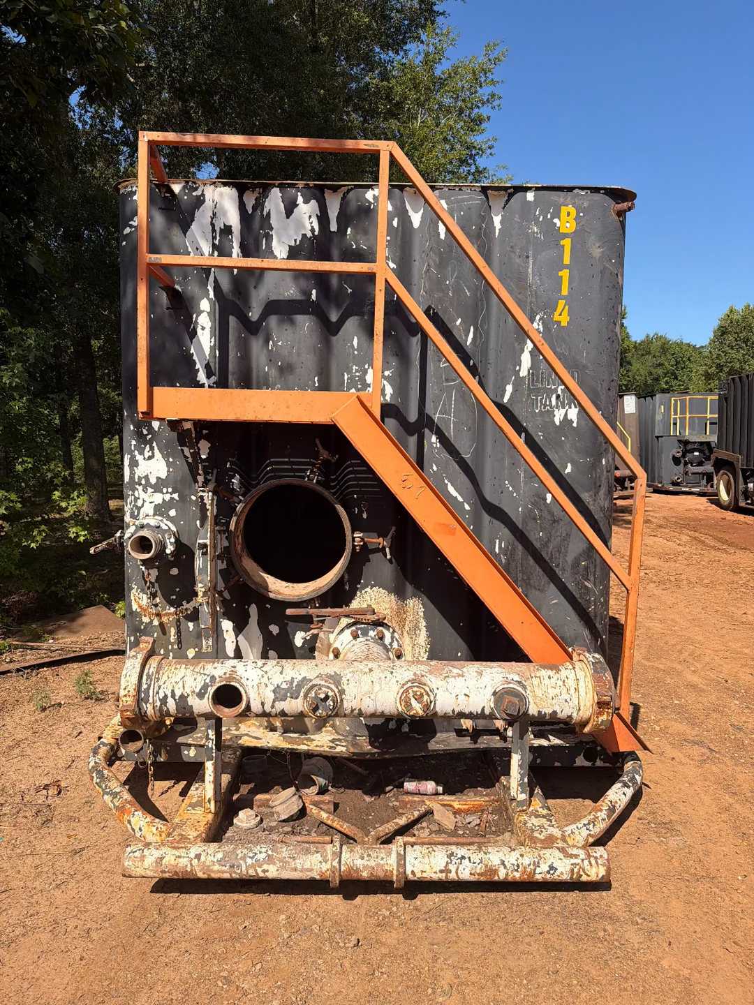 Dragon Flat Roof Frac Tank (8114)
