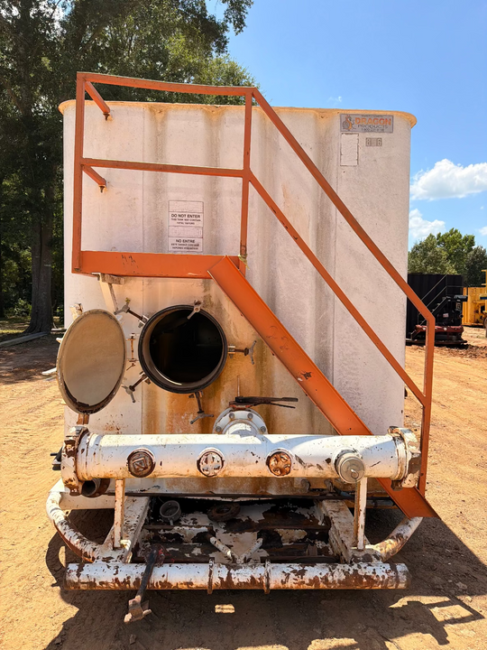 Dragon Flat Roof Frac Tank (22)