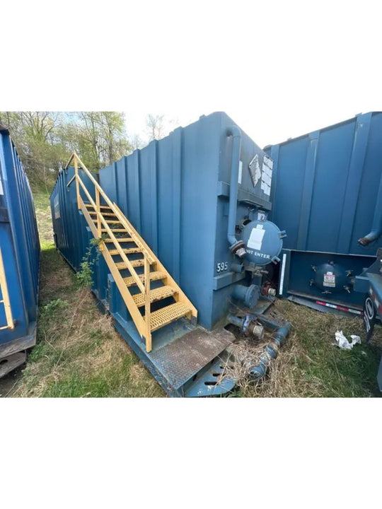 Sabre Side Stair Frac Tank (595)