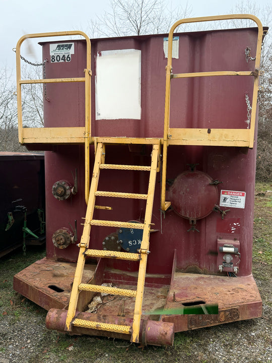 ETC Flat Roof Frac Tank with Internal Manifold *RED* (21,000 gal.) (8046)