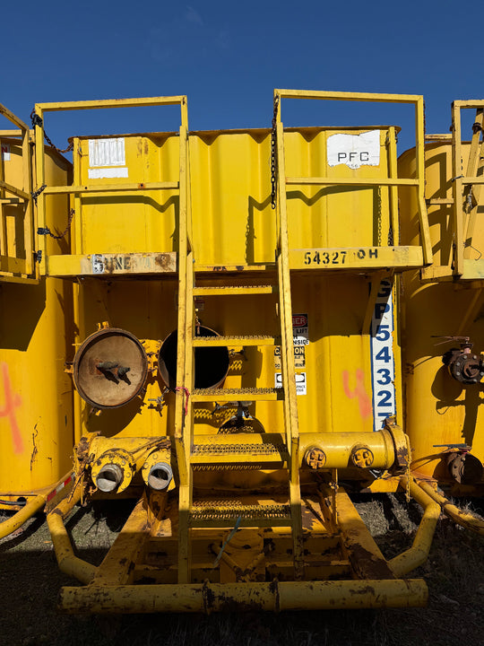 Pinnacle Flat Roof Frac Tank (GP54327)