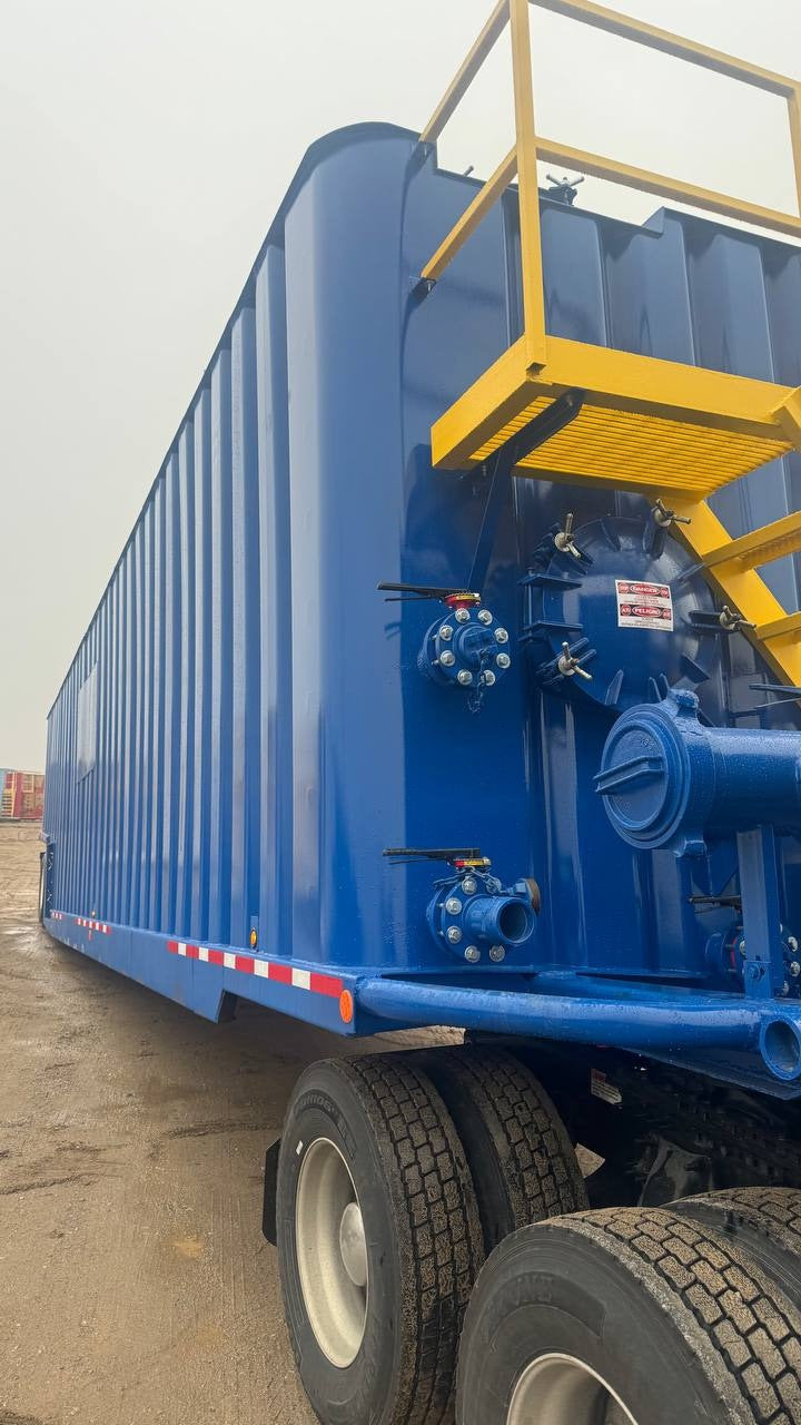 REFURBISHED Dragon Flat Roof Frac Tank with External Manifold *BLUE*  (21,000 gal.)