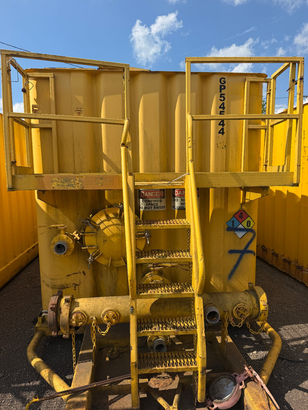 Dragon Flat Roof Frac Tank (GP54544)