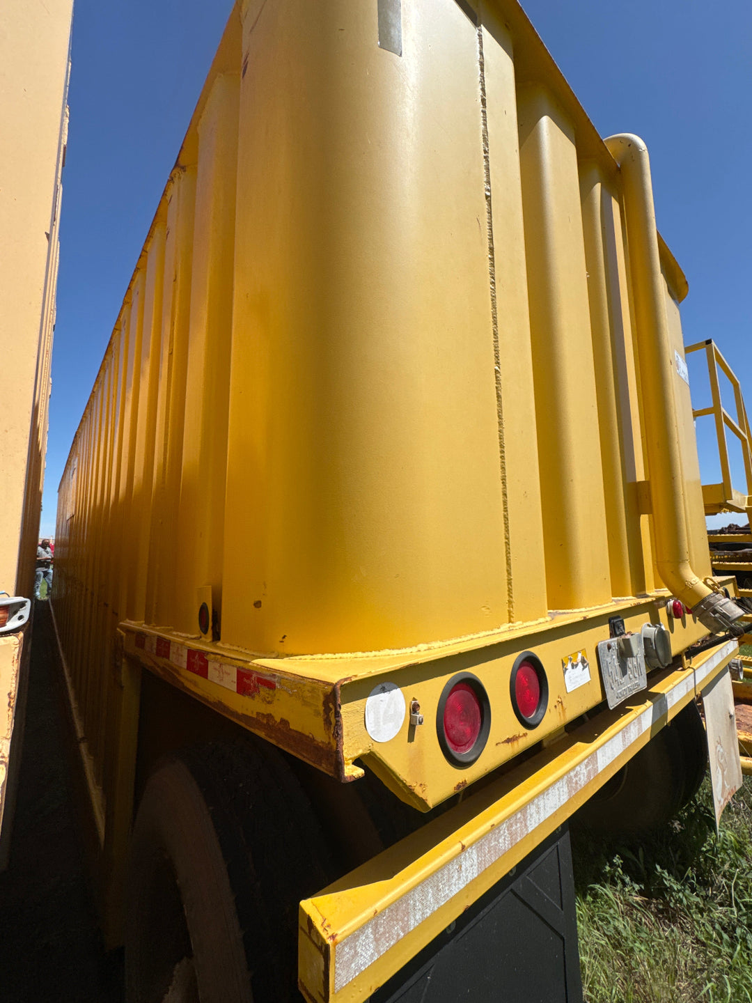Dragon Flat Roof Frac Tank (GP53319)