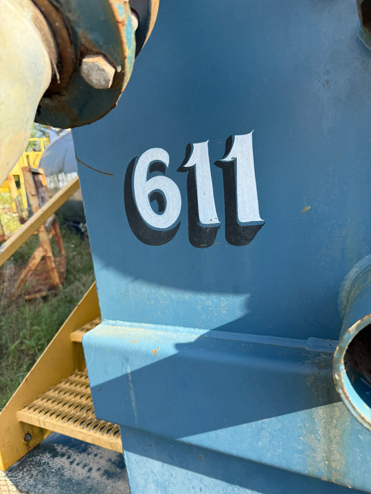 Sabre Side Stair Frac Tank (611)