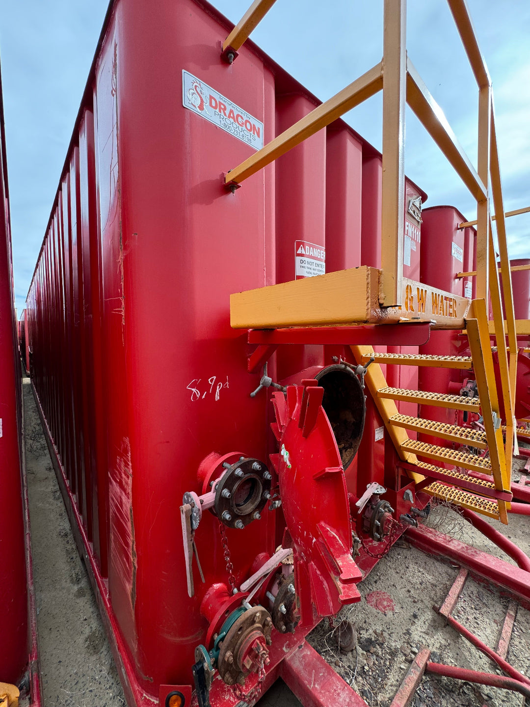 Dragon Flat Roof Frac Tank (FM1110)