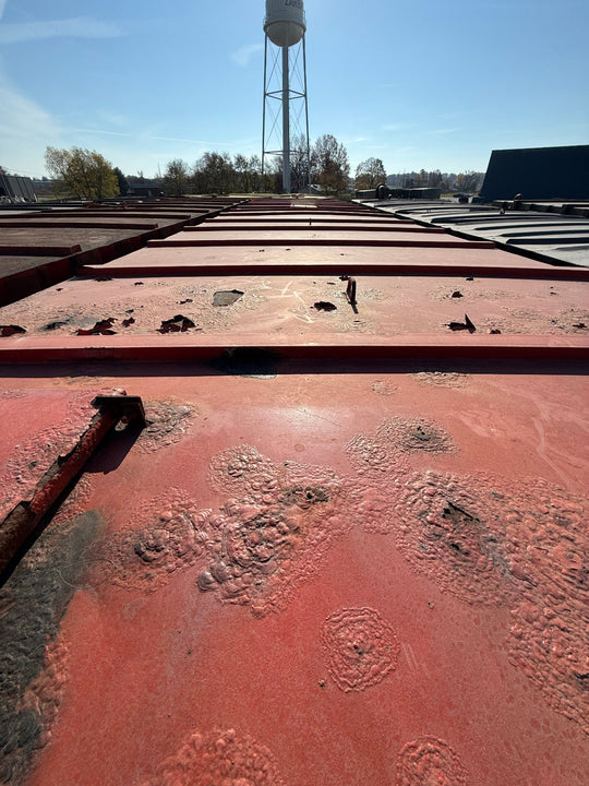 Dragon Flat Roof Frac Tank with External Manifold *RED* (21,000 gal.)