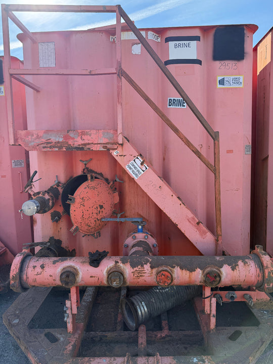 Salty's Flat Top Frac Tank with External Manifold *RED* (21,000 gal.) (29513)