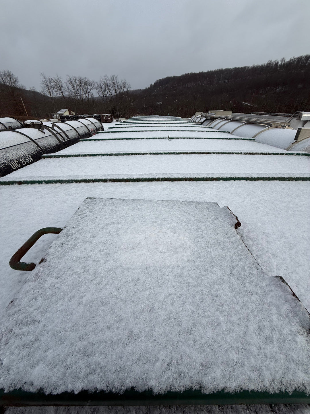 Dragon Flat Roof Frac Tank with External Manifold *GREEN* (21,000 gal.) (8392)