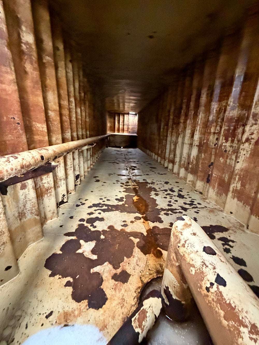 Interior of Dragon flat top frac tank #GP53587