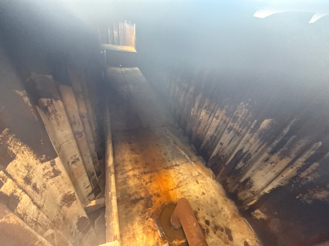 Interior of Dragon flat top frac tank #GP53395
