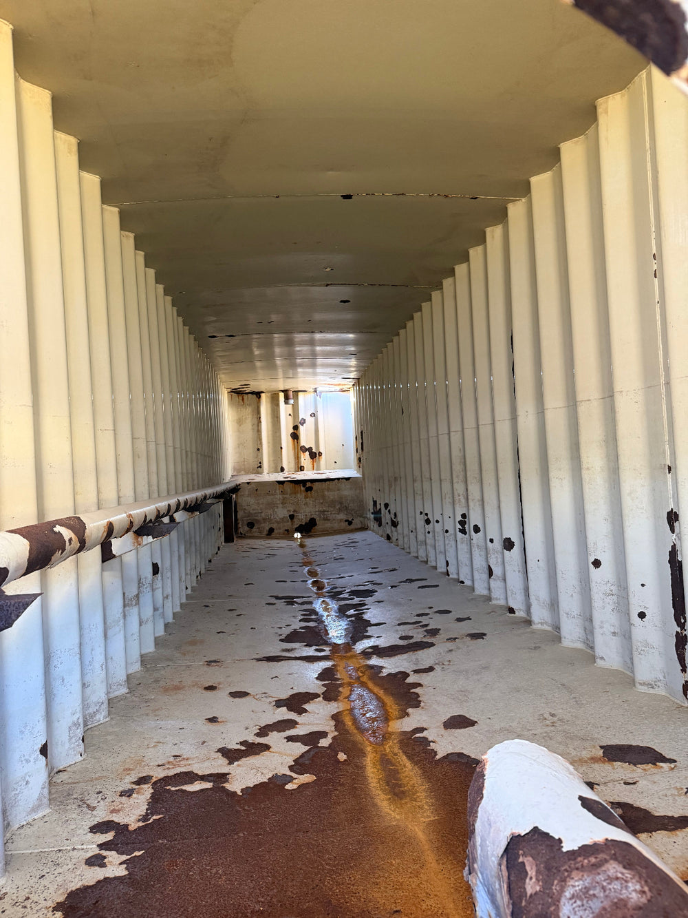 Interior of Dragon flat top frac tank #GP53511