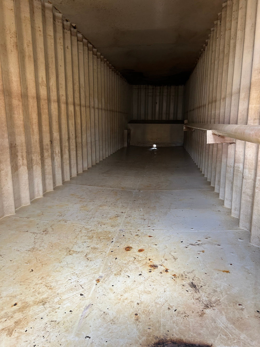Interior of Wichita frac tank 071339