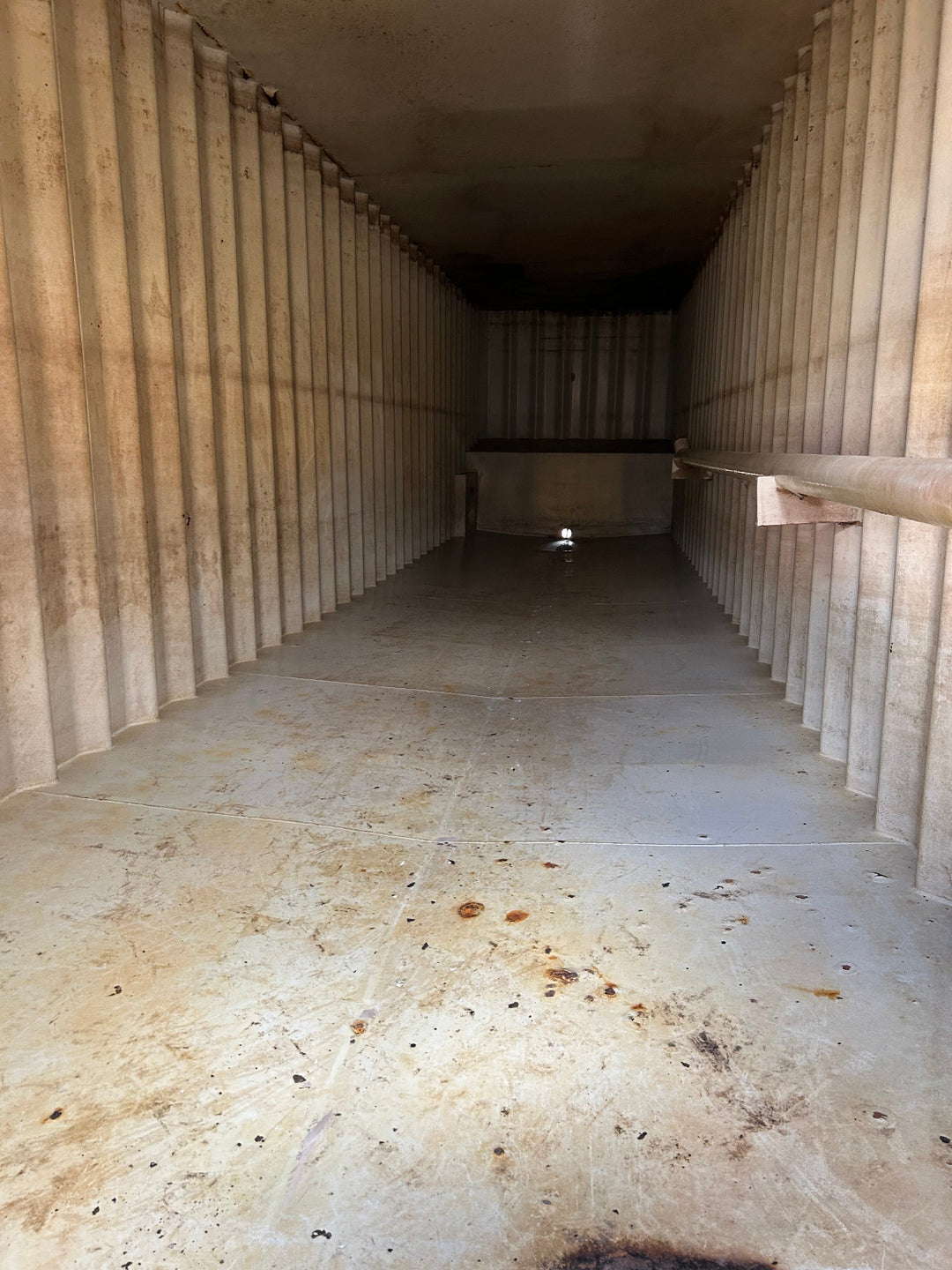 Interior of Wichita frac tank 071339