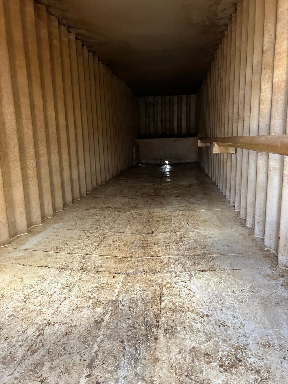 Interior of Wichita frac tank #071364 vapor tight