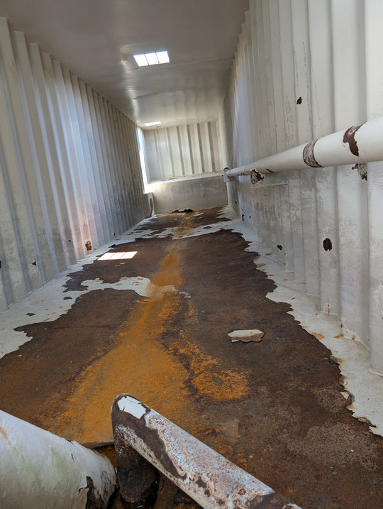 Interior of yellow Wichita frac tank #GP50168