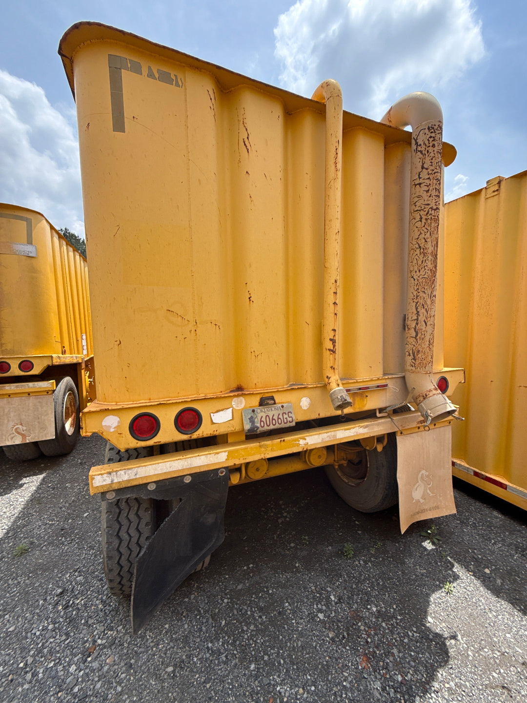 Rear of Dragon flat top frac tank #GP53229