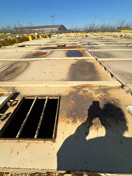 Top view of yellow Wichita 21,000 gallon frac tank #GP50042