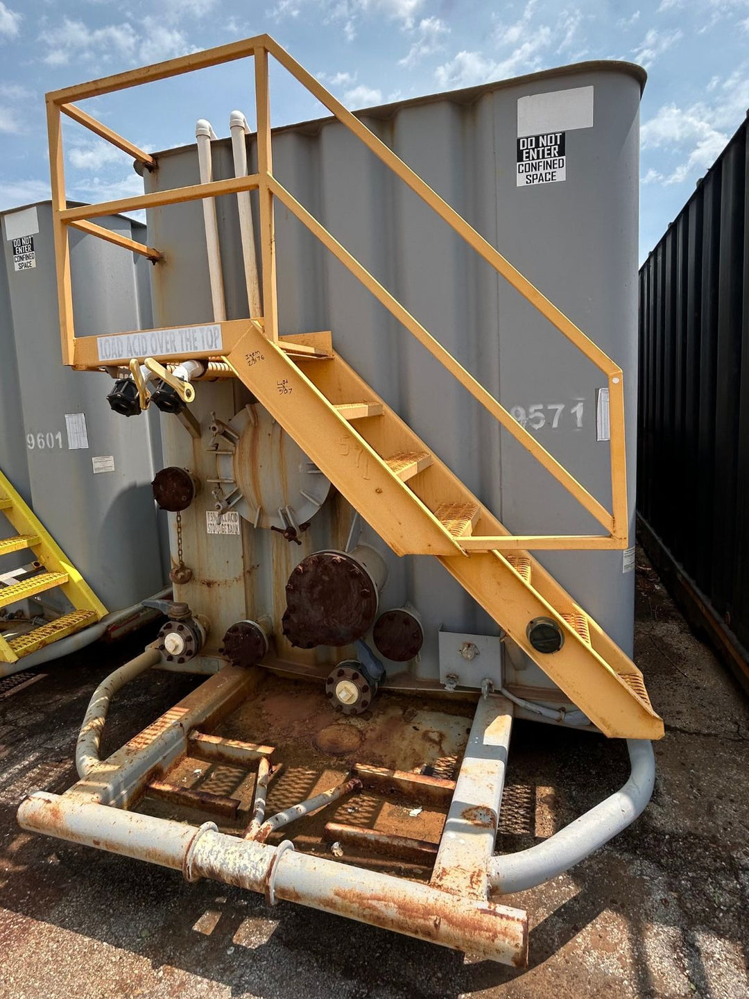 Dragon Flat Roof Frac Tank (9571)
