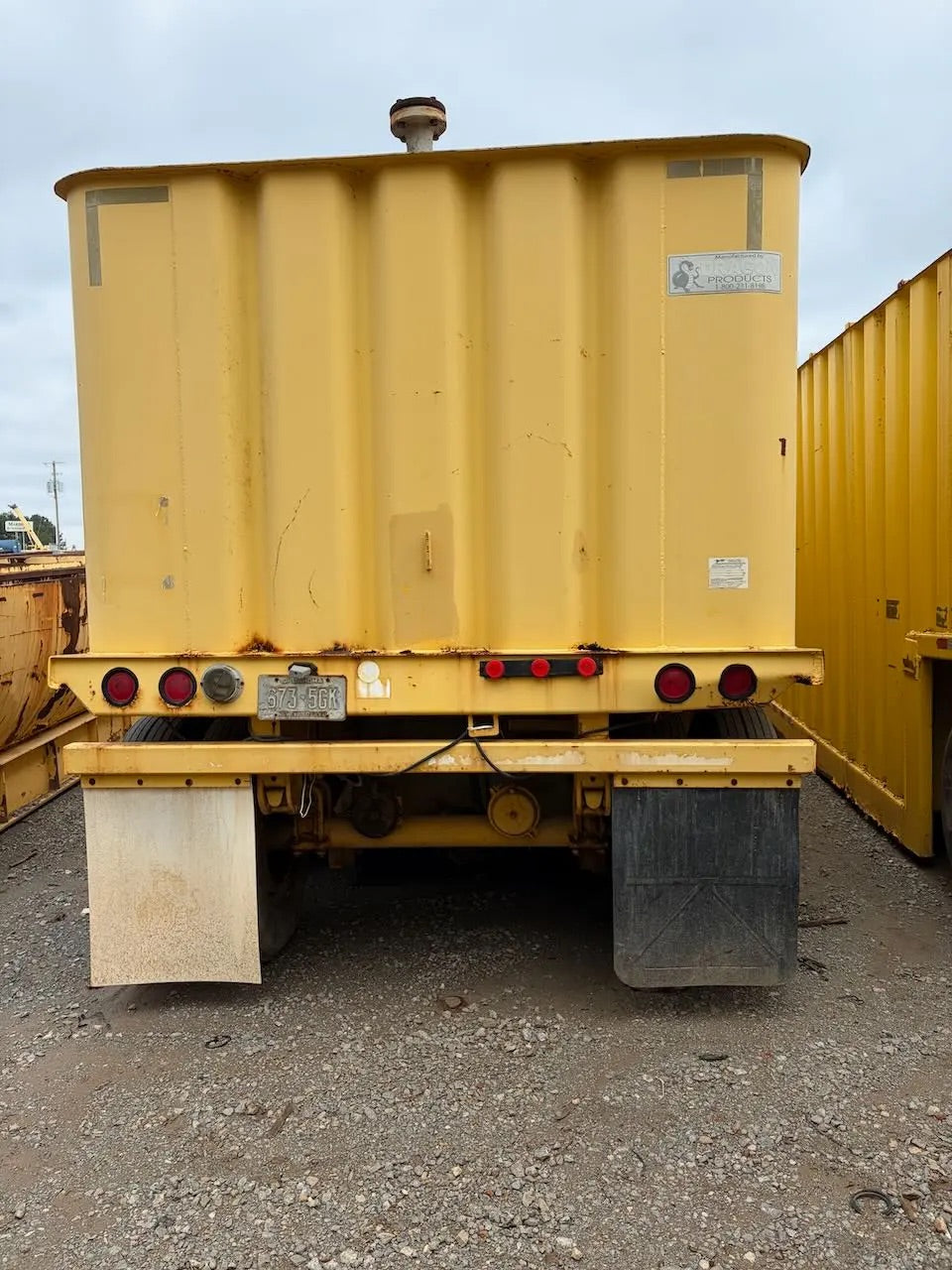 Dragon Flat Roof Fiberglass Lined Frac Tank (GP53400)